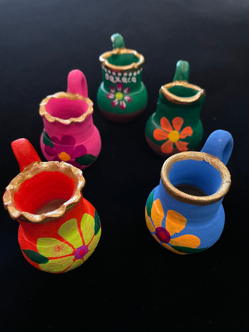 Mexican finger pots