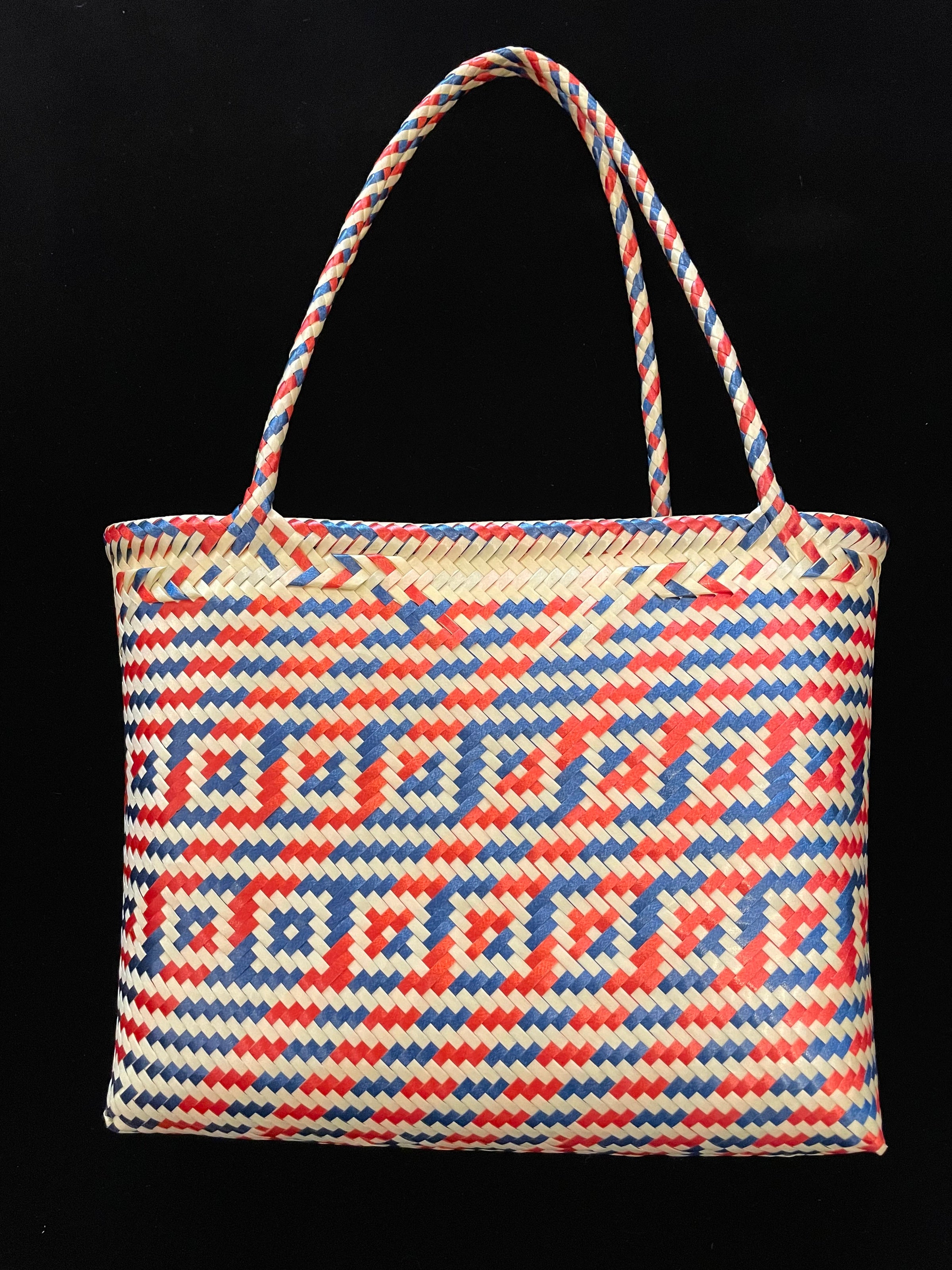 Plastic woven tote bag hotsell